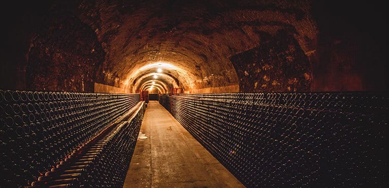 champagne-vieillir © Photo _ Champagne Guy Charbaut
